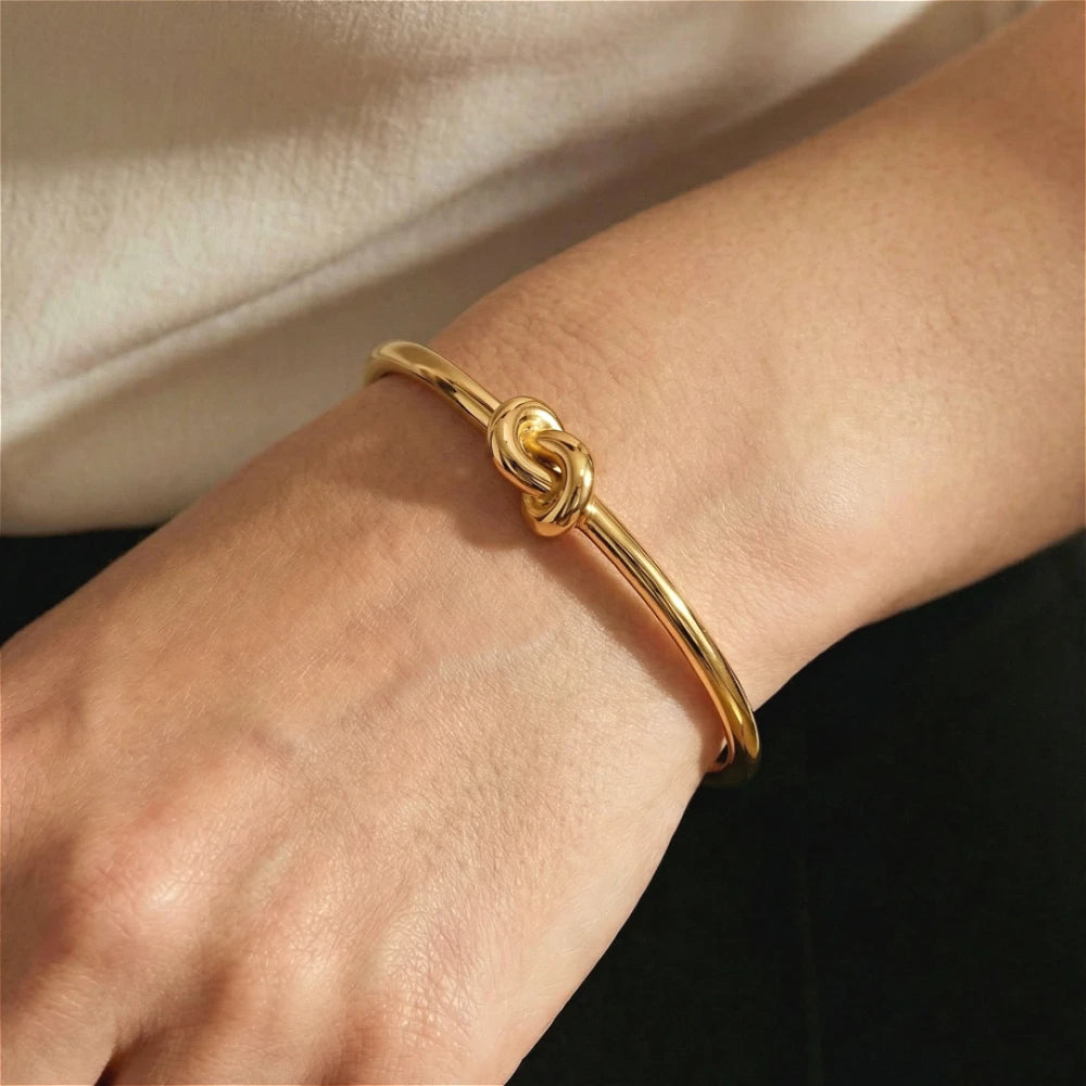 Pulseira Feminina Nó do Infinito em Aço Inoxidável
