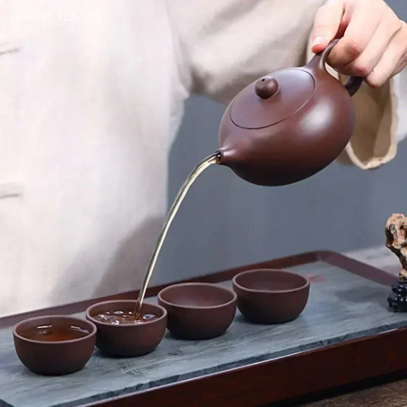 Bule de Chá Yixing em Argila Roxa 180 ml