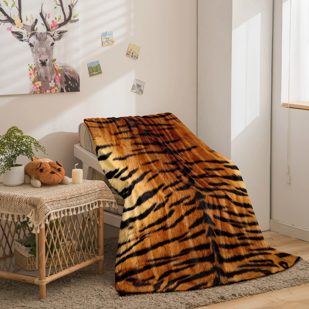 Tiger-Print Flannel Blanket Soft, comfortable, and gentle on the skin Realistic animal print Perfect for naps, office use